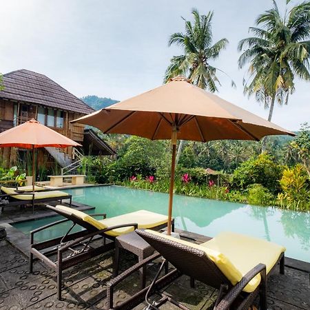 Villa Manuk Singaraja Екстериор снимка