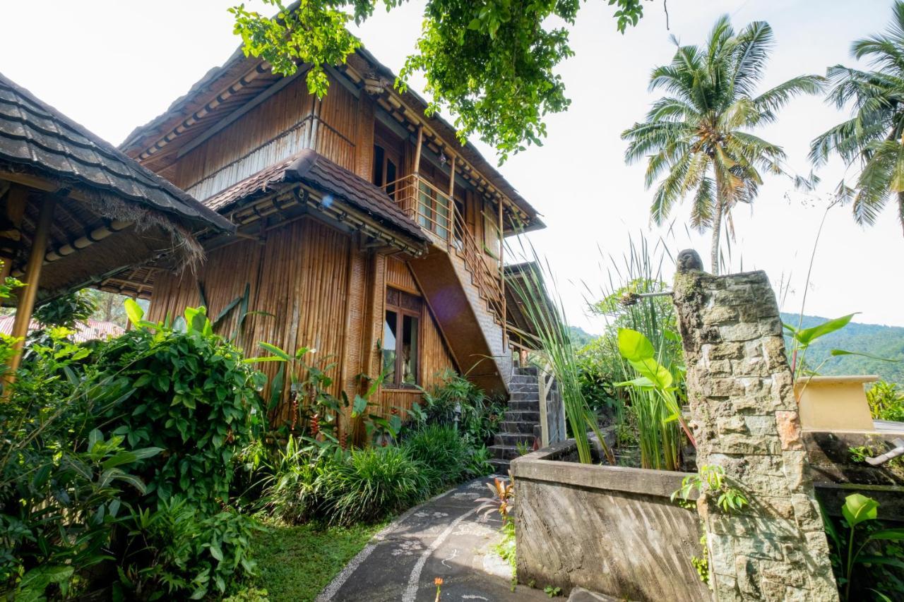 Villa Manuk Singaraja Екстериор снимка